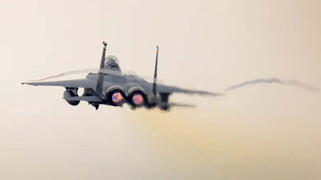 iranda-mahsur-kalan-abd-pilotunu-bu-minik-cihaz-kurtardi-r3LnxZOr